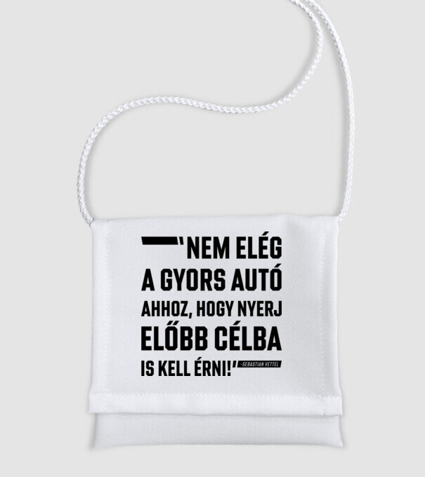 Nem elég a gyors autó, ahhoz, hogy nyerj - Vettel minta fehér pólón