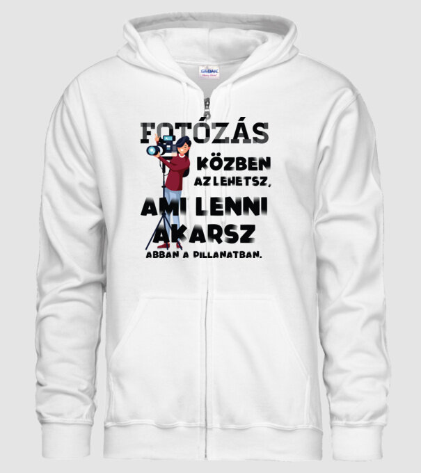 Az lehetsz ami lenni akarsz FÉNYKÉPÉSZ minta fehér pólón