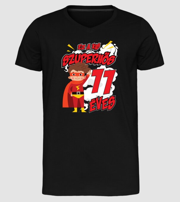 Ez a kis szuperhős 11 éves minta fekete pólón