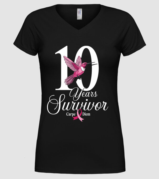 10 years survivor minta fekete pólón