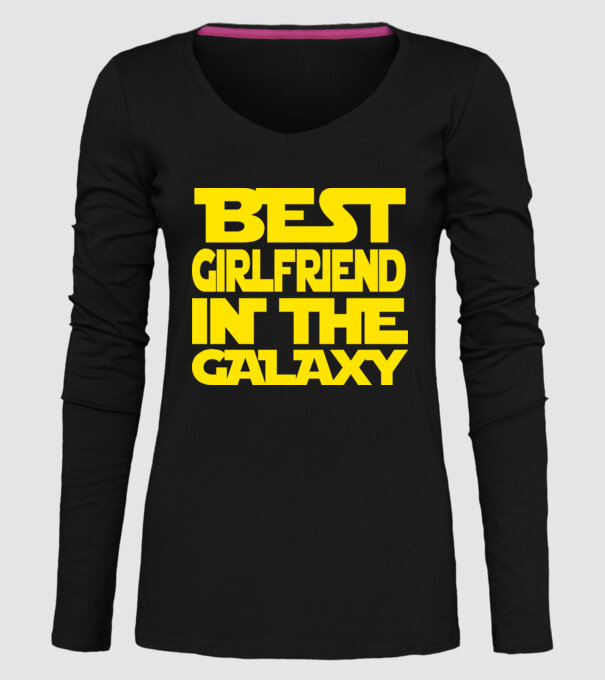best girlfriend galaxy minta fekete pólón