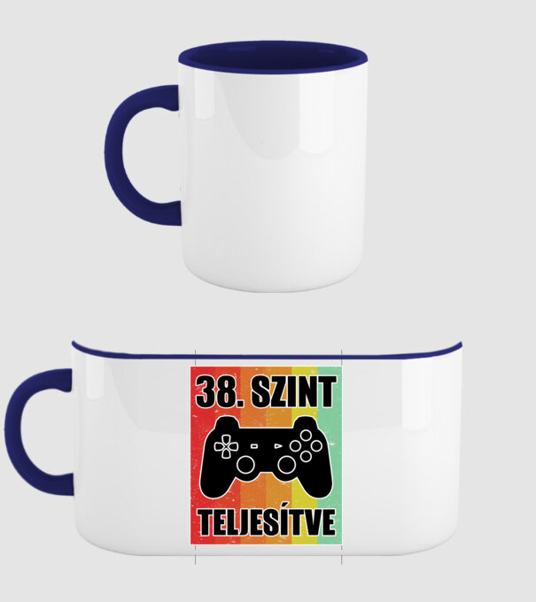 38 szint teljesítve retro gamer minta sötétkék pólón