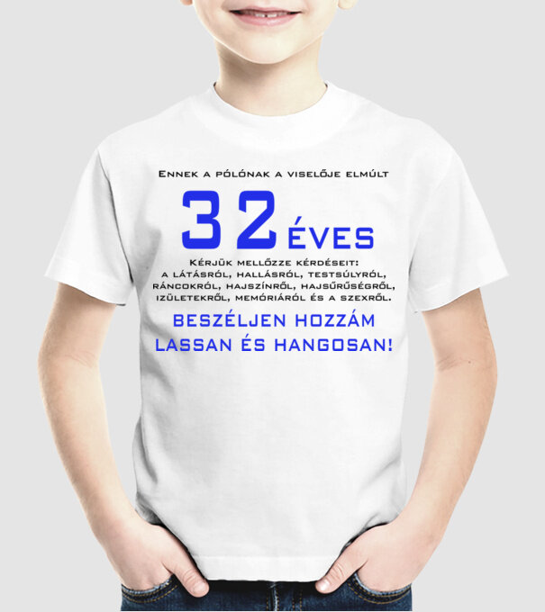 32 elmúlt minta fehér pólón