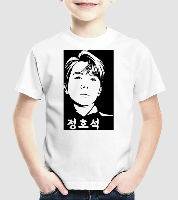 BTS minta fehér pólón