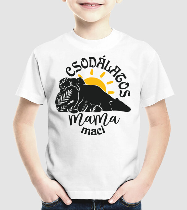 Mama maci minta fehér pólón