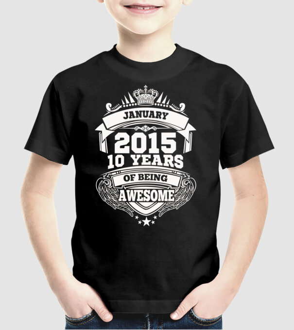 Awesome being of 2015 JANUÁR minta fekete pólón
