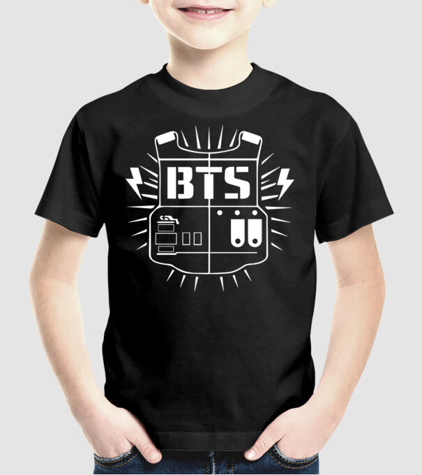 BTS army vest minta fekete pólón