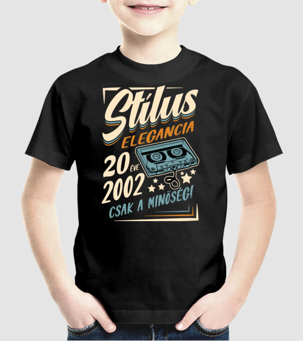 Stílus__2002 minta fekete pólón