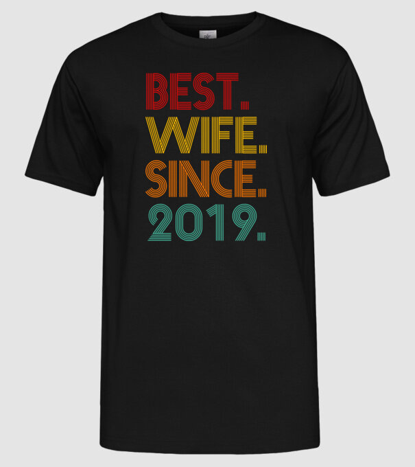 best wife since 2019 retro minta fekete pólón