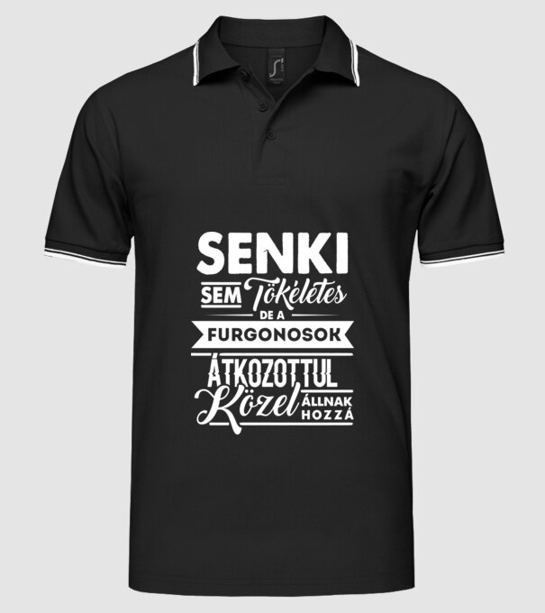 Senki sem tökéletes...furgonos minta fekete pólón