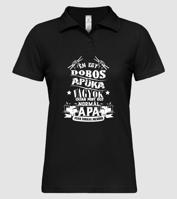 Dobos Apuka minta fekete pólón
