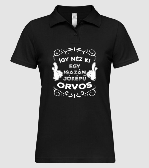 Így néz ki egy igazán jóképű orvos minta fekete pólón