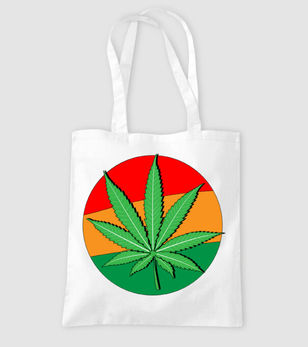 marijuana minta fehér pólón