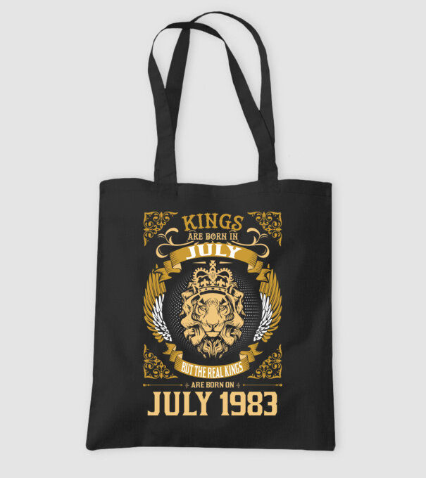 Oroszlános szülinapos 1983 JÚLIUS minta fekete pólón