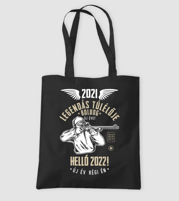 2021 túlélő minta fekete pólón