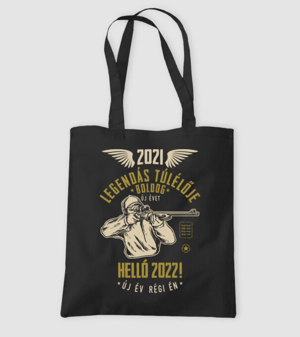 2021 túlélő minta fekete pólón