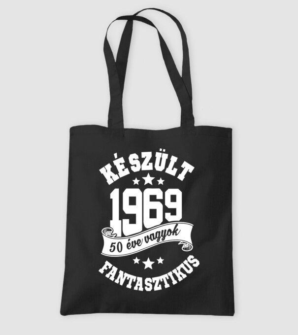 Készült 1969 minta fekete pólón