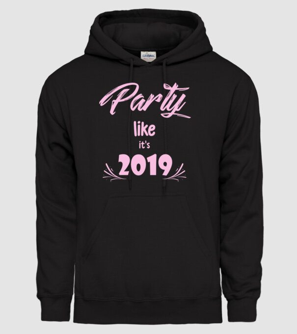 Party like its 2019 minta fekete pólón