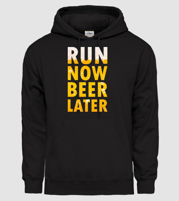 Run now beer later minta fekete pólón