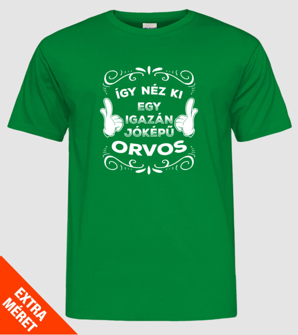 Így néz ki egy igazán jóképű orvos minta zöld pólón