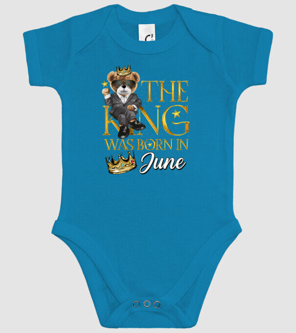 The king was born int JUNE minta türkiz pólón