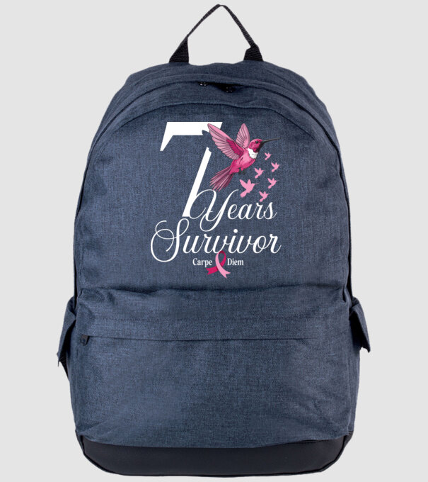 7 years survivor minta farmerkék pólón