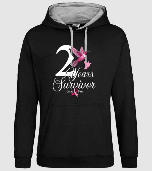 2 years survivor minta fekete pólón