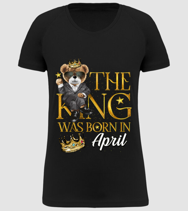 The king was born int APRIL minta fekete pólón