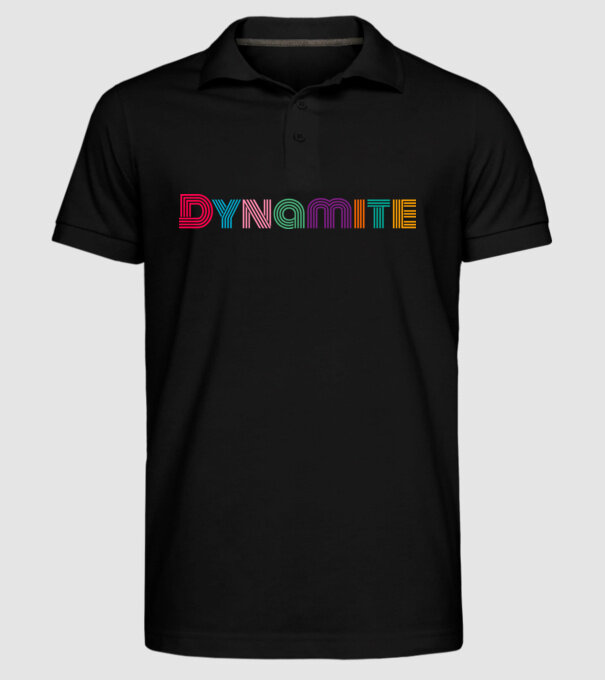 BTS DYNAMITE színes felirat minta fekete pólón