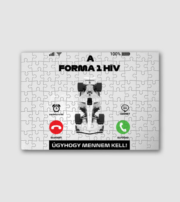 A Forma 1 hív úgyhogy mennem kell minta fehér pólón