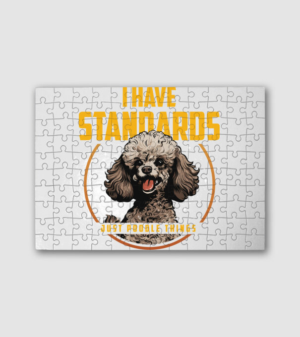 Uszkár Poodle Standards minta fehér pólón