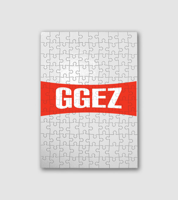 GAMER ggez minta fehér pólón