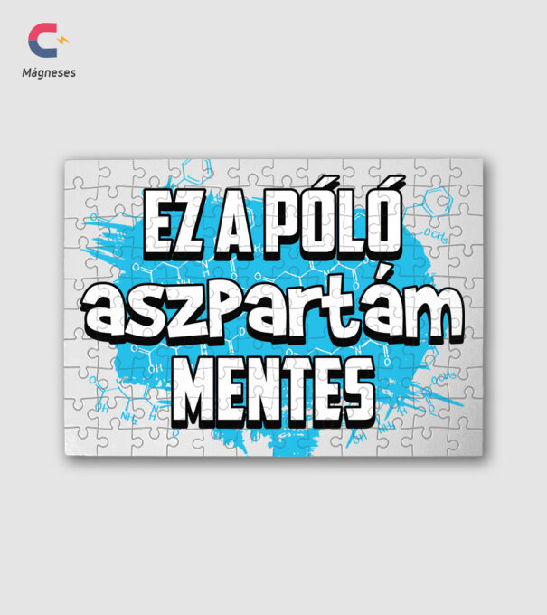 Aszpartám mentes kék minta fehér pólón