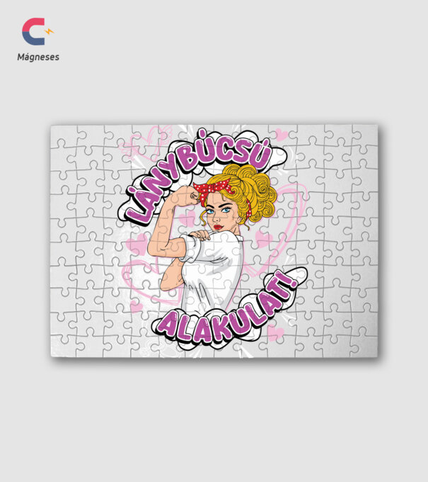 Lánybúcsú alakulat szőke Pinup drk minta fehér pólón