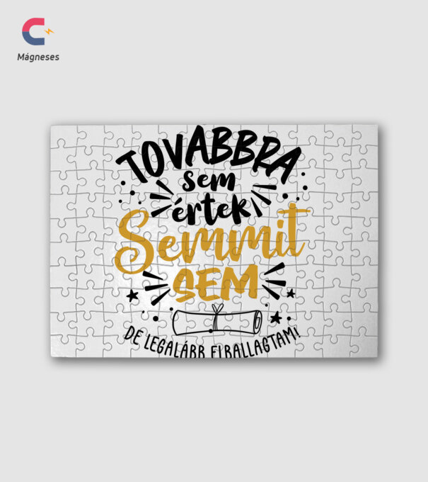 Továbbra sem értek semmit minta fehér pólón