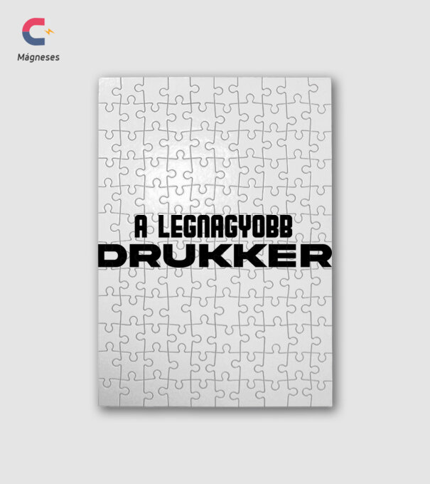 EB 2024 legnagyobb drukker text minta fehér pólón