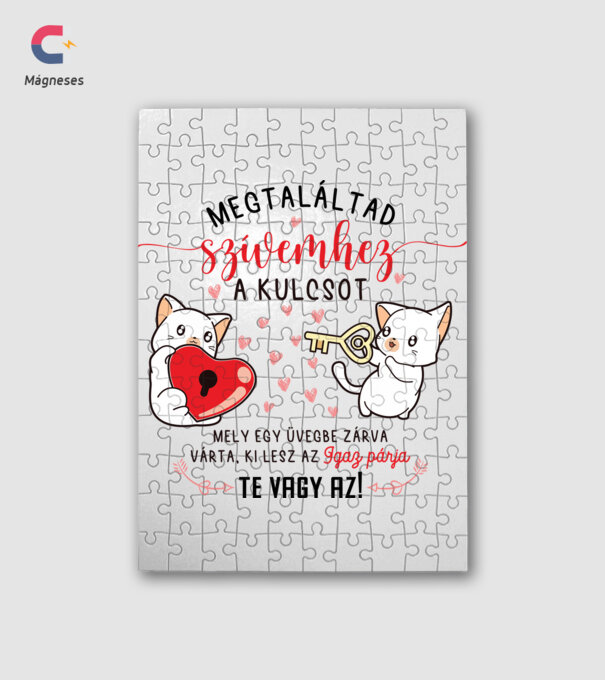 Szívemhez a kulcs tiszta minta fehér pólón