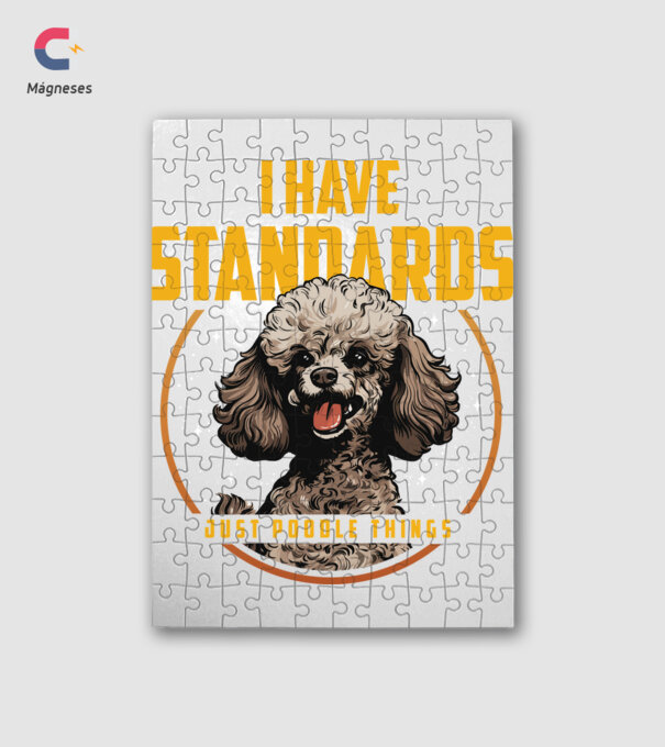 Uszkár Poodle Standards minta fehér pólón