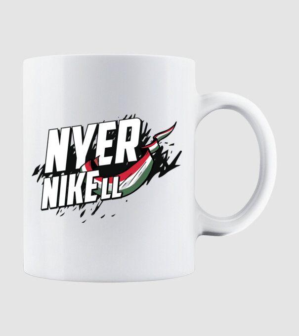 NyerNIKEll minta fehér pólón