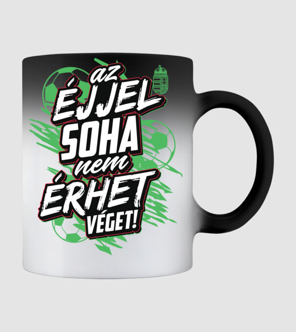 Az éjjel soha nem érhet véget labdák minta fekete pólón