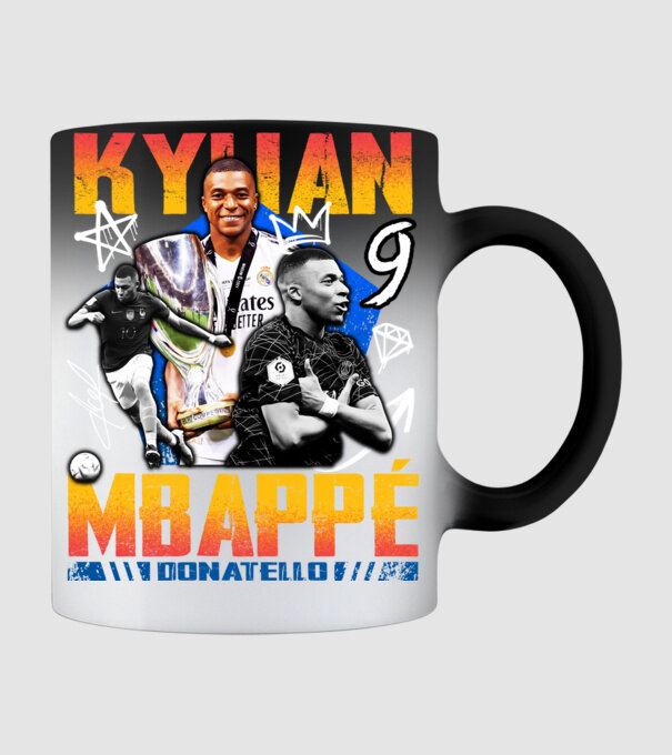 Mbappé tribute minta fekete pólón