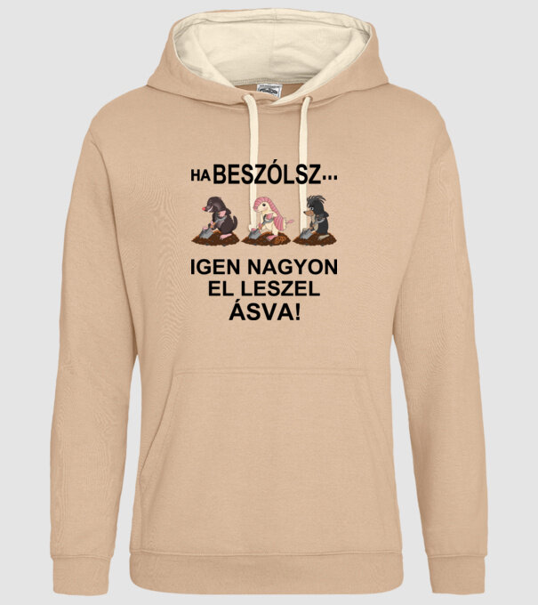 Beszólsz igen nagyon eláslak -fekete szöveggel minta homokszín pólón