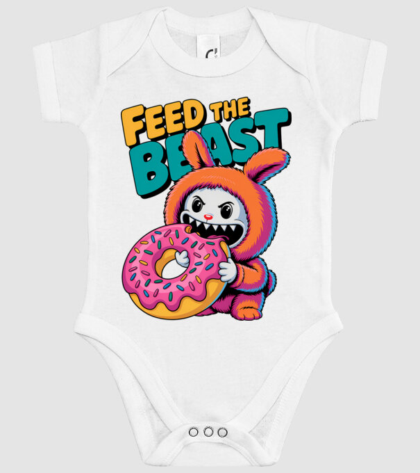 Feed the beast Labubu minta fehér pólón
