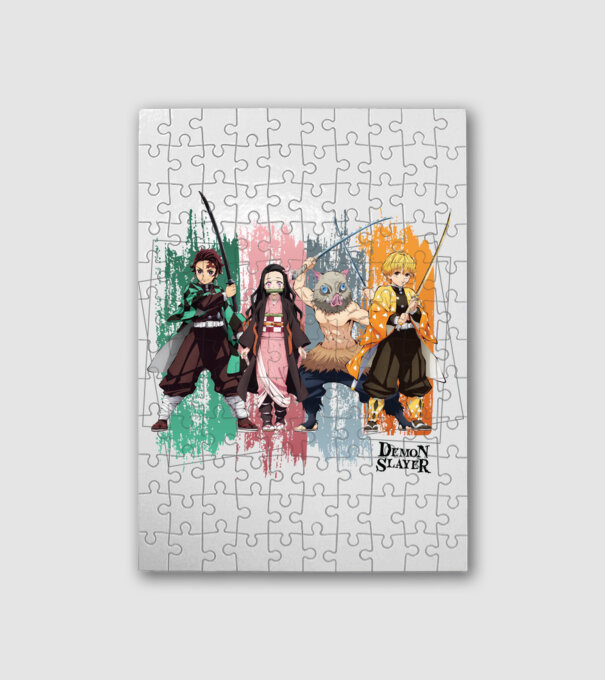 Demon Slayer csoportkép minta fehér pólón