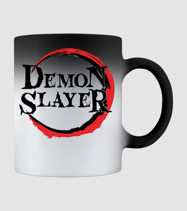 Demon Slayer logo minta fekete pólón