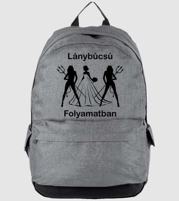 Lánybúcsú folyamatban minta szürke pólón