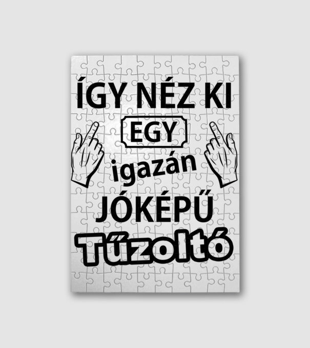 Jóképű tűzoltó minta fehér pólón