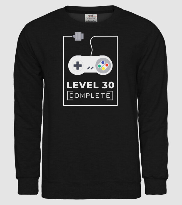 Level 30 minta fekete pólón