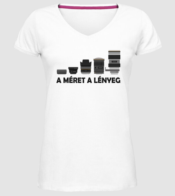 A méret a lényeg minta fehér pólón