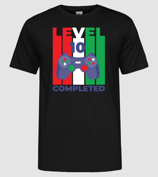 Level 10 minta fekete pólón